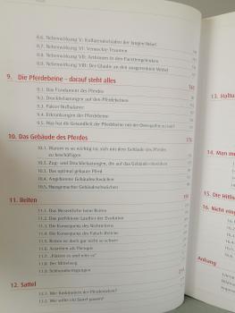 Illusion Pferdeosteopathie: Von ausgerenkten Wirbeln und anderen Märchen - Tanja Richter