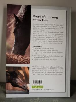 Pferde fit füttern: Wie ich mein Pferd artgerecht ernähre - Dr. Christina Fritz