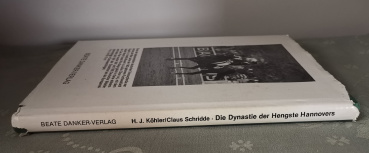 Die Dynastie der Hengste Hannovers - Blutlinien im Wandel der Zeit - Köhler Hans Joachim und Claus Schridde