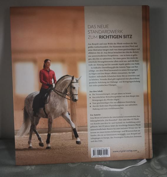 Der Dressursitz: Richtig sitzen - Feiner reiten - Gesunder Pferderücken - Anja Beran