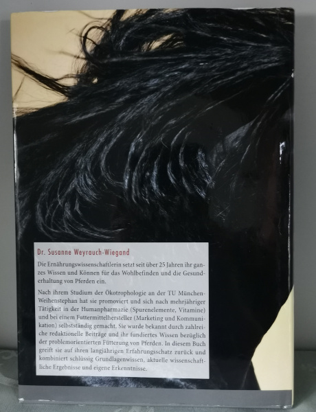 Moderne Pferdefütterung - Dr. Susanne Weyrauch-Wiegand