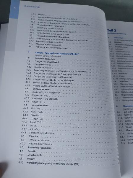 Pferdefütterung Das Standardwerk von Helmut Meyer und Manfred Coenen